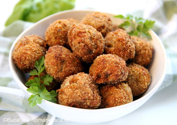 Chiftelute de post cu vinete