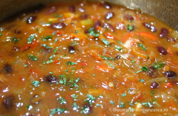 Mancare de fasole rosie boabe