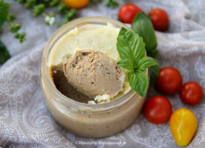 Pate de ficat de pui